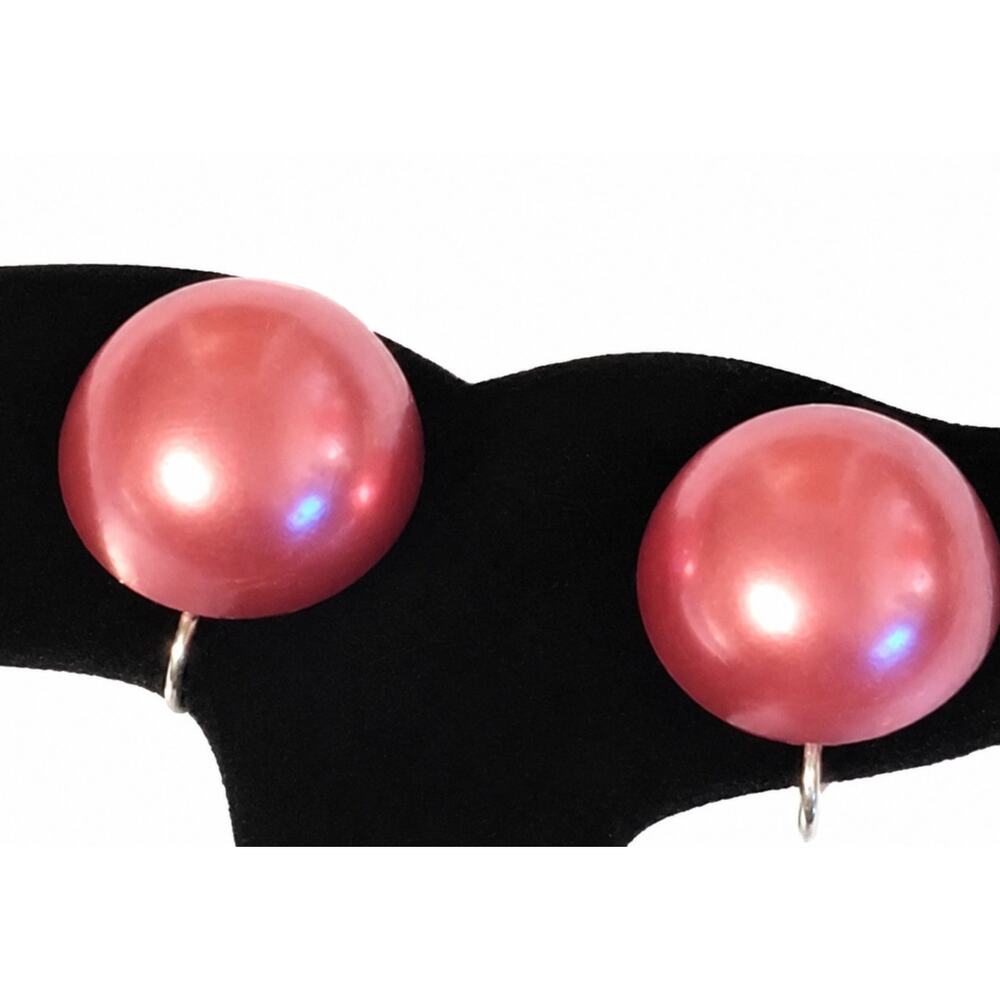 Vintage Pink Domed Round Clip-On Earrings Lucite Gold-Tone Retro‎ rc-45